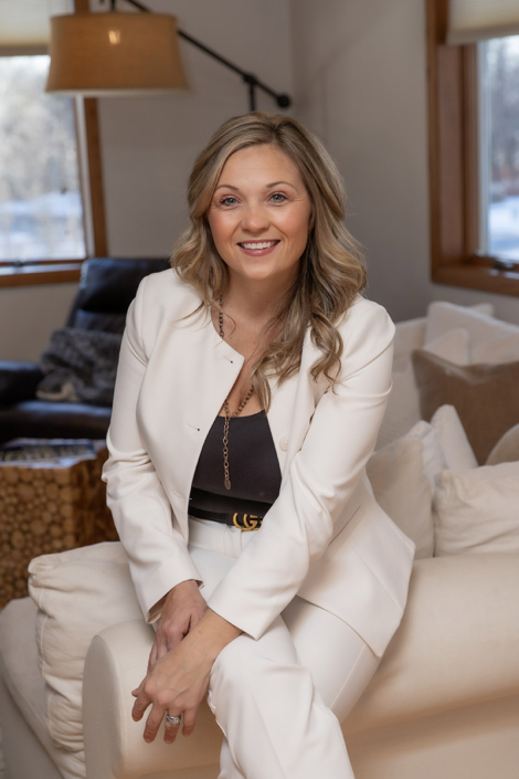 Lynn Laumann Photography Business and Professional Portraits