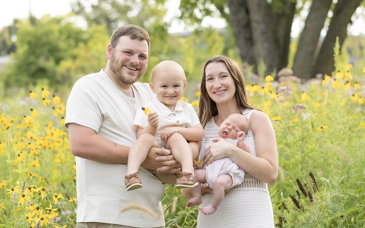 Family Photo by Lynn Laumann Photography