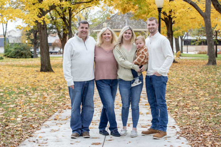 Lynn Laumann Photography Family - kids couples, pets photos