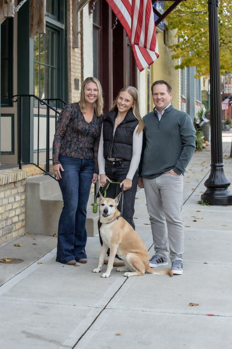 Lynn Laumann Photography Family - kids couples, pets photos