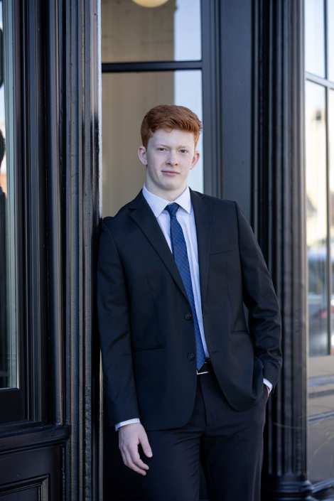 Lynn Laumann Photography Senior Graduation photo